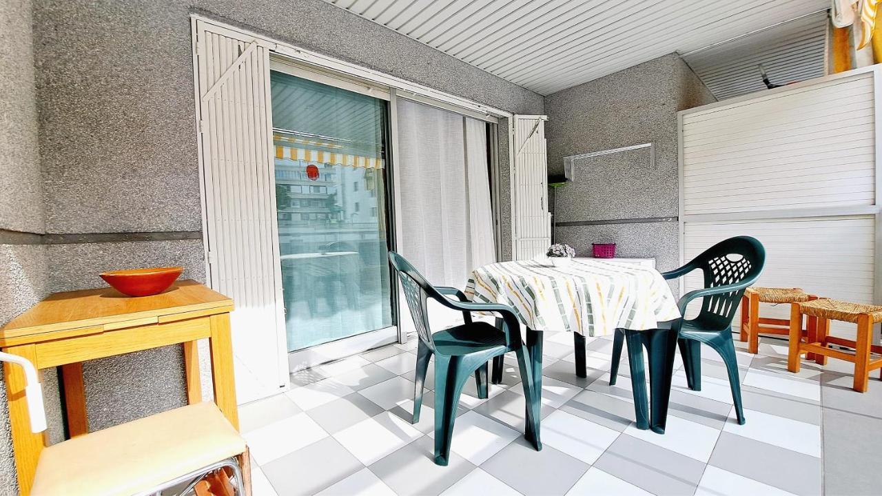 Apartamentos Montblanc Familidays 013 Salou Exterior photo